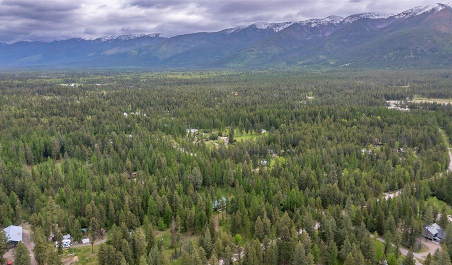 13033 Trinkus Ln, Bigfork, MT 59911 - 3 Beds, 3 Bath