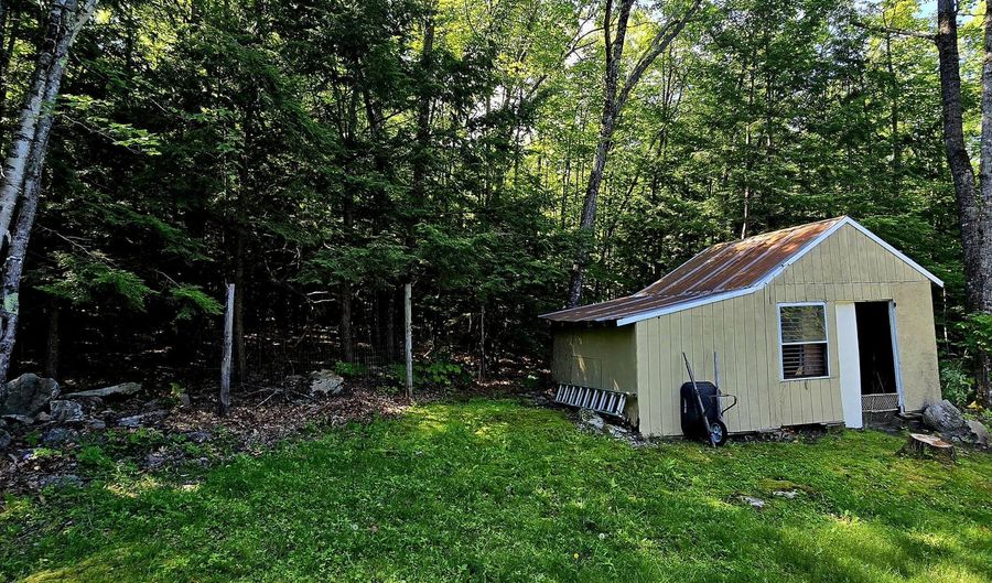 688 Bridgton Rd, Sweden, ME 04040 - 3 Beds, 2 Bath