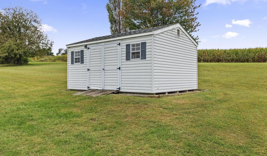 8290 WOODBINE Rd, Airville, PA 17302 - 4 Beds, 3 Bath