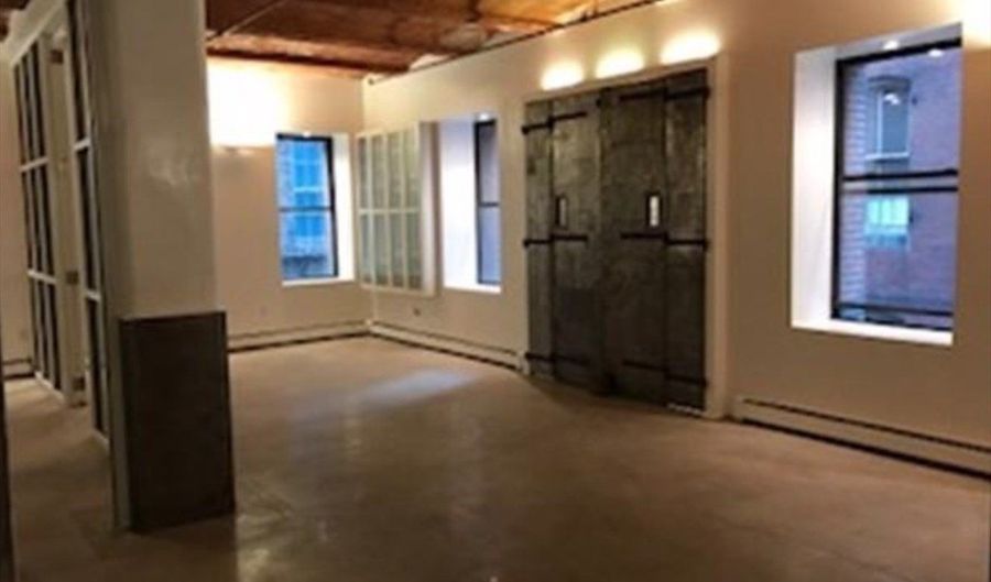 717-719 Atlantic Ave 2C, Boston, MA 02111 - 1 Beds, 1 Bath
