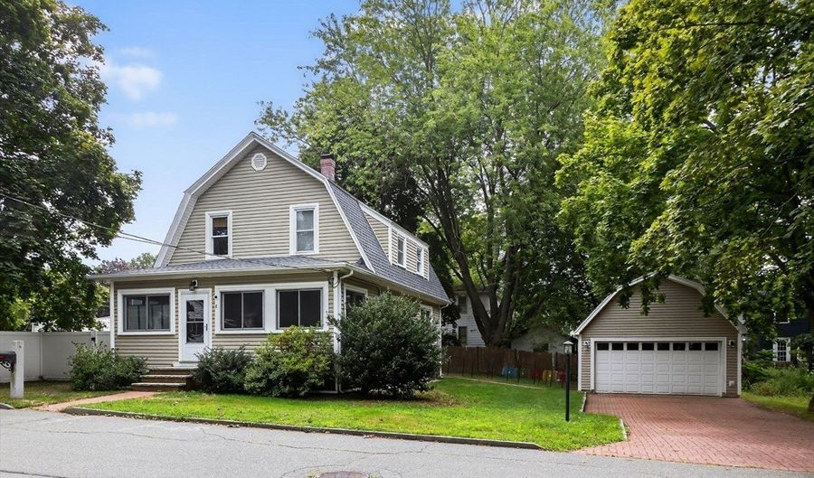 8 Corthell Rd, Billerica, MA 01862 - 3 Beds, 2 Bath