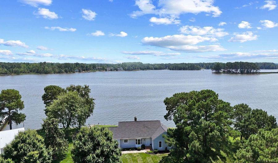 12264 DIXIE Dr, Bishopville, MD 21813 - 3 Beds, 3 Bath