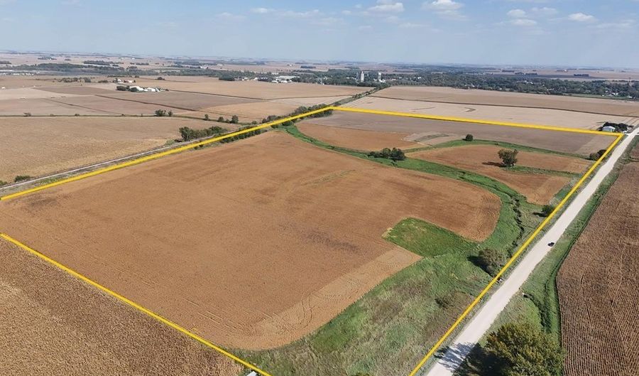 Uu Avenue, Ackley, IA 50601 - 0 Beds, 0 Bath