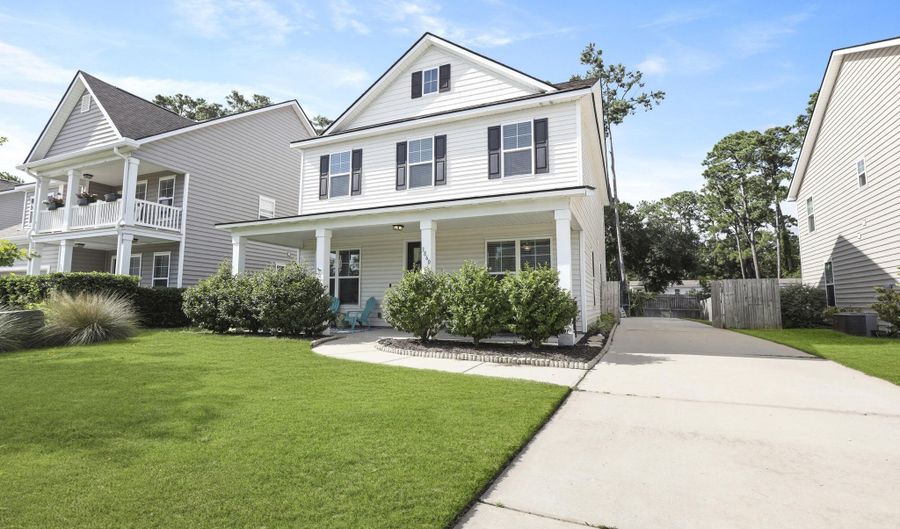 3860 Blue Moon Ln, Beaufort, SC 29907 - 4 Beds, 3 Bath