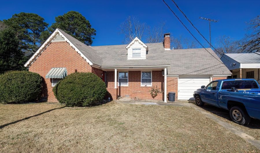 1534 Phillips St, Arkadelphia, AR 71923 - 3 Beds, 2 Bath