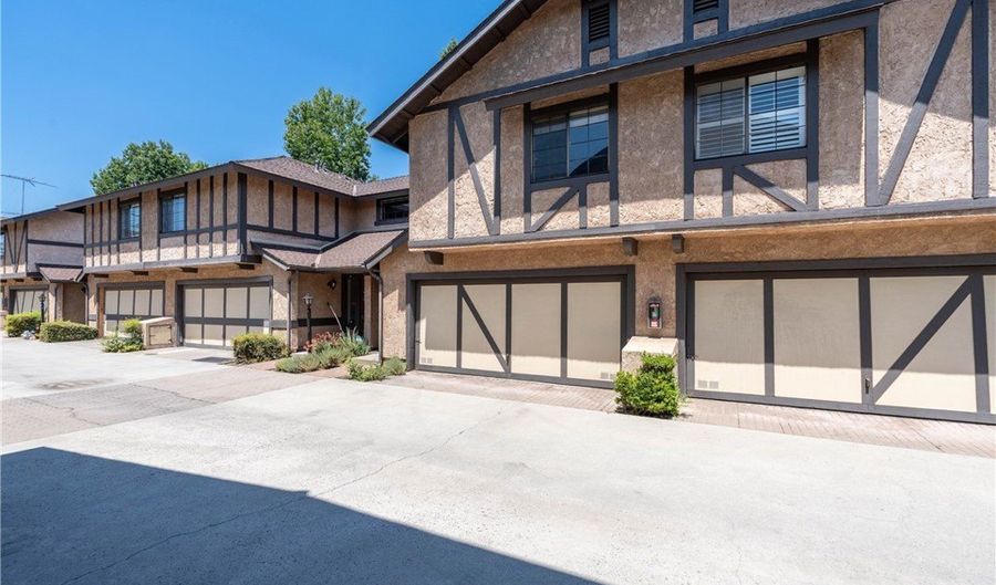433 N 1st Ave B, Arcadia, CA 91006 - 2 Beds, 3 Bath