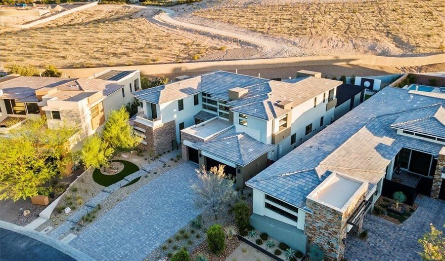 82 Glade Hollow Dr, Las Vegas, NV 89135 - 3 Beds, 5 Bath