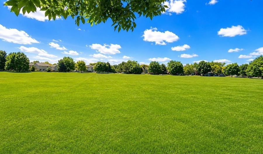 10122 W Shelborne Dr, Boise, ID 83709 - 4 Beds, 3 Bath