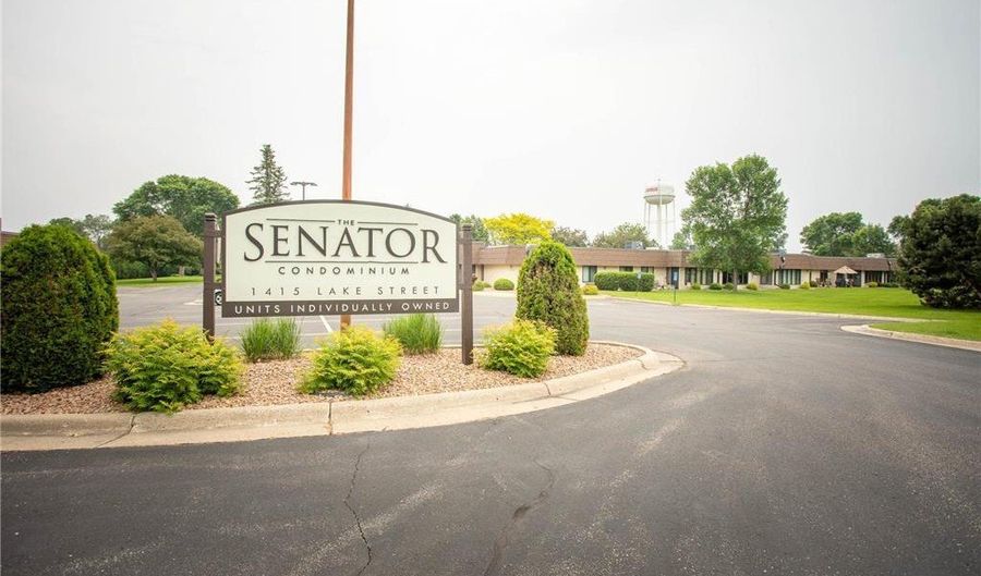 1415 Lake St 105, Alexandria, MN 56308 - 2 Beds, 1 Bath