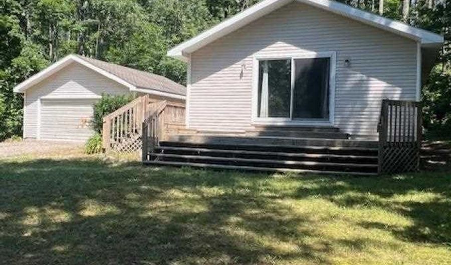 2690 LIEGL 20, Alanson, MI 49706 - 3 Beds, 1 Bath