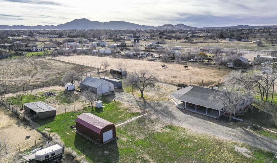 675 W Road 1 N, Chino Valley, AZ 86323 - 3 Beds, 2 Bath