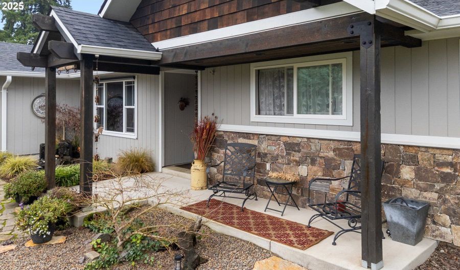 2555 NW SQUIRE Pl, Albany, OR 97321 - 3 Beds, 2 Bath