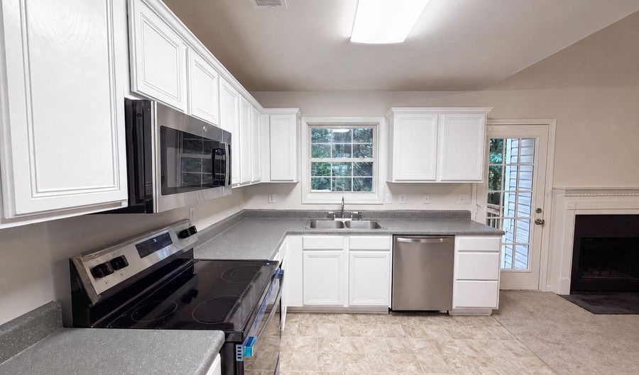 325 Spring Lake Ct, Athens, GA 30605 - 4 Beds, 3 Bath