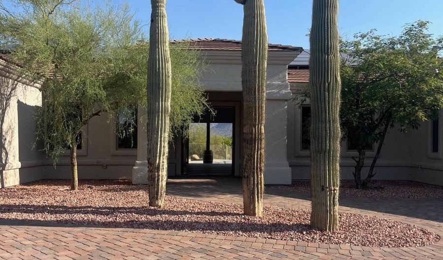 6058 E Skyline Dr, Cave Creek, AZ 85331 - 3 Beds, 4 Bath