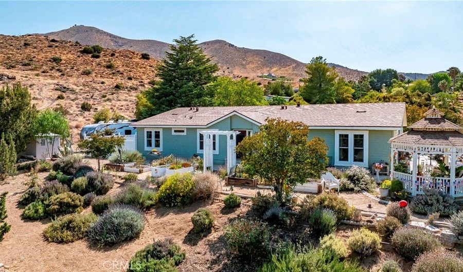 32117 42nd St W, Acton, CA 93510 - 5 Beds, 5 Bath