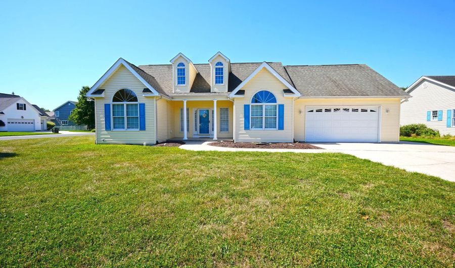 1 FLAMINGO Ct, Lewes, DE 19958 - 5 Beds, 3 Bath