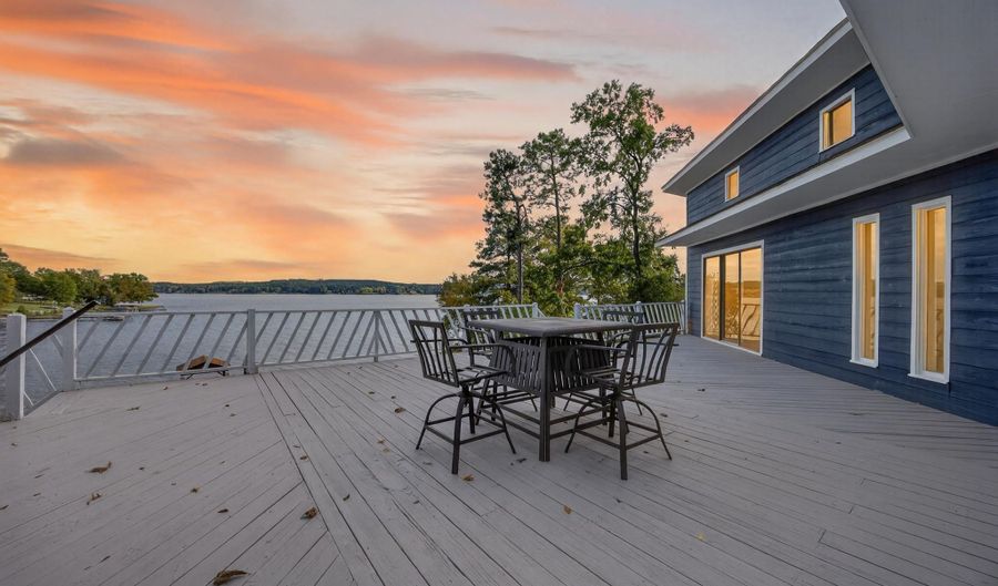 2543 Harbor View Rd, Camden, SC 29020 - 5 Beds, 5 Bath