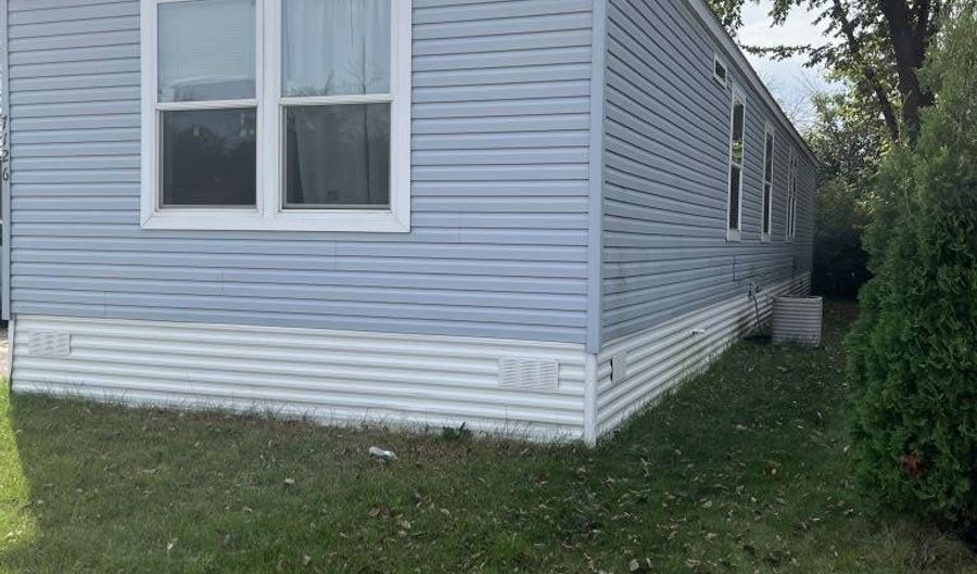 7126 123rd St 353, Apple Valley, MN 55124 - 2 Beds, 2 Bath