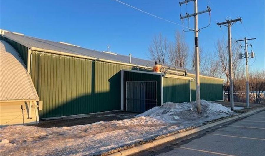 404 Airport Rd, Albert Lea, MN 56007 - 0 Beds, 0 Bath