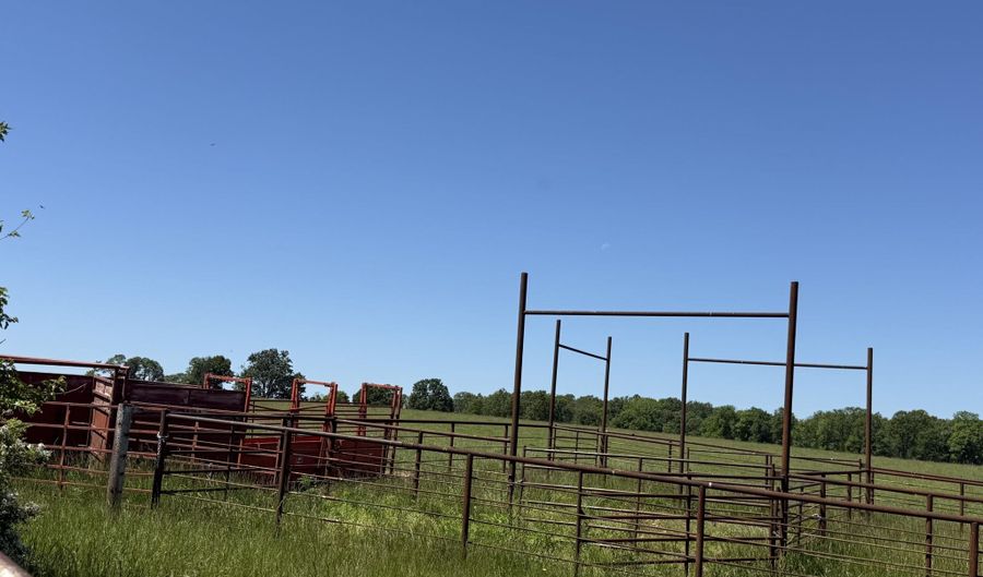 State Highway 39, Aurora, MO 65605 - 0 Beds, 0 Bath