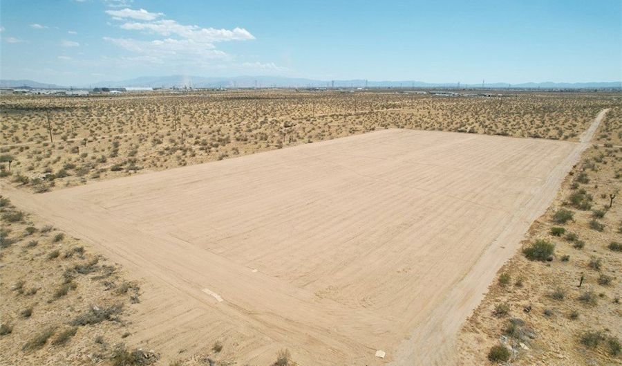 21 Palm St, Adelanto, CA 92301 - 0 Beds, 0 Bath