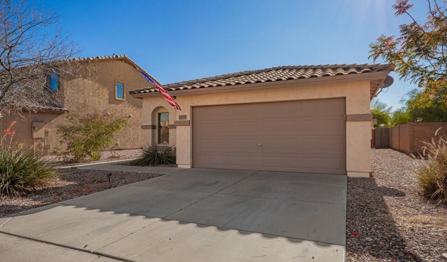 25575 W N STAR Ln, Buckeye, AZ 85326 - 3 Beds, 2 Bath