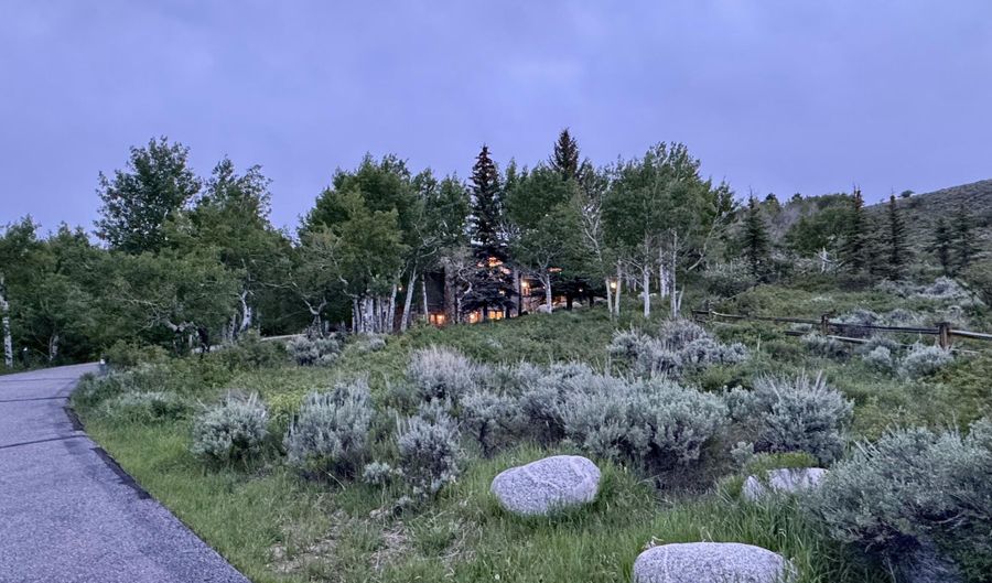 2005 Wildwood Rd, Avon, CO 81620 - 5 Beds, 7 Bath