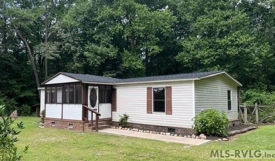 127 Haywood Dr, Roanoke Rapids, NC 27870 - 3 Beds, 2 Bath