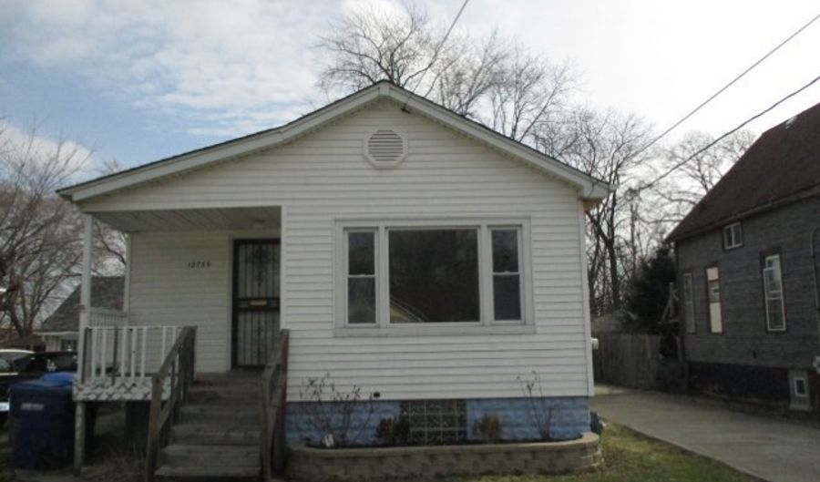 12755 Irving Ave, Blue Island, IL 60406 - 4 Beds, 2 Bath