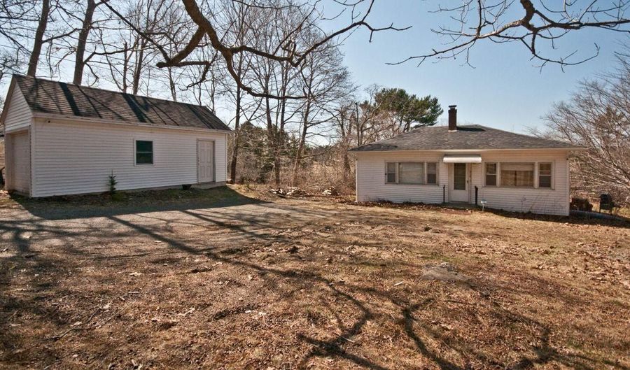 218 State Highway 3, Bar Harbor, ME 04609 - 2 Beds, 1 Bath