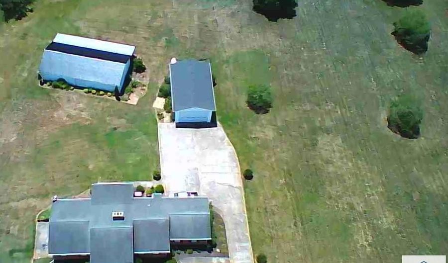 150 Irisburg Rd, Axton, VA 24054 - 4 Beds, 3 Bath