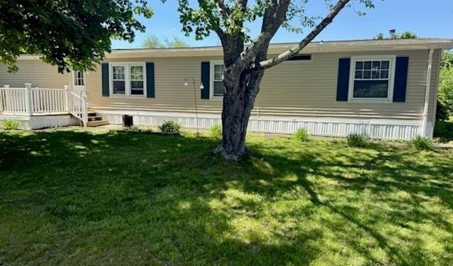41 Wright Way, Coventry, RI 02816 - 2 Beds, 2 Bath