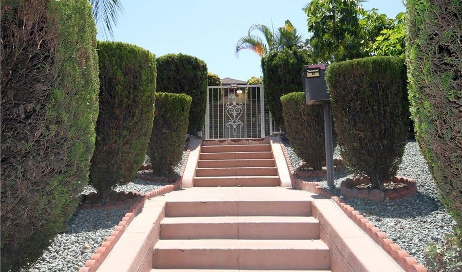 1036 S Grande Vis, Los Angeles, CA 90023 - 3 Beds, 2 Bath