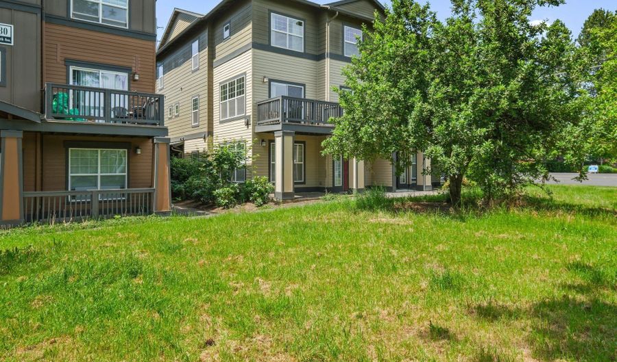 1120 SW 170TH Ave 201, Beaverton, OR 97003 - 3 Beds, 3 Bath