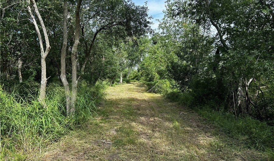 16 89 Acres N Hwy 281 Lot 0, Alice, TX 78332 - 0 Beds, 0 Bath