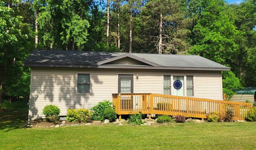 975 County Road Z, Arkdale, WI 54613 - 2 Beds, 1 Bath