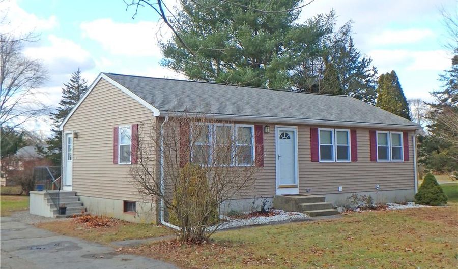 328 Roode Rd, Griswold, CT 06351 - 3 Beds, 1 Bath