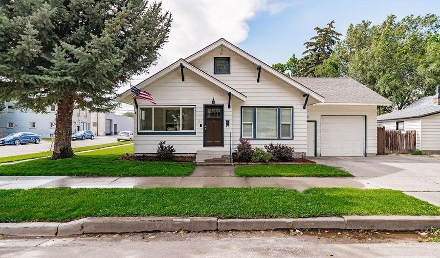 196 S Water Ave, Idaho Falls, ID 83402 - 3 Beds, 2 Bath
