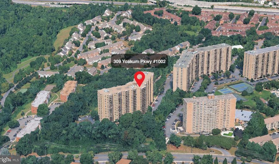 309 YOAKUM Pkwy 1002, Alexandria, VA 22304 - 2 Beds, 2 Bath