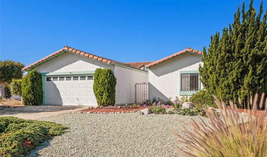 1425 San Carlos Pl, Escondido, CA 92026 - 3 Beds, 2 Bath
