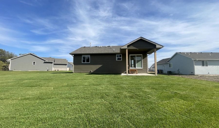 1631 N Magnolia Ct, Andover, KS 67002 - 2 Beds, 2 Bath