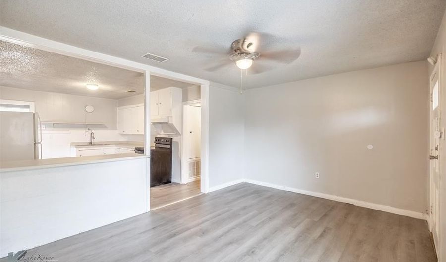 1641 Marshall St, Abilene, TX 79605 - 3 Beds, 1 Bath