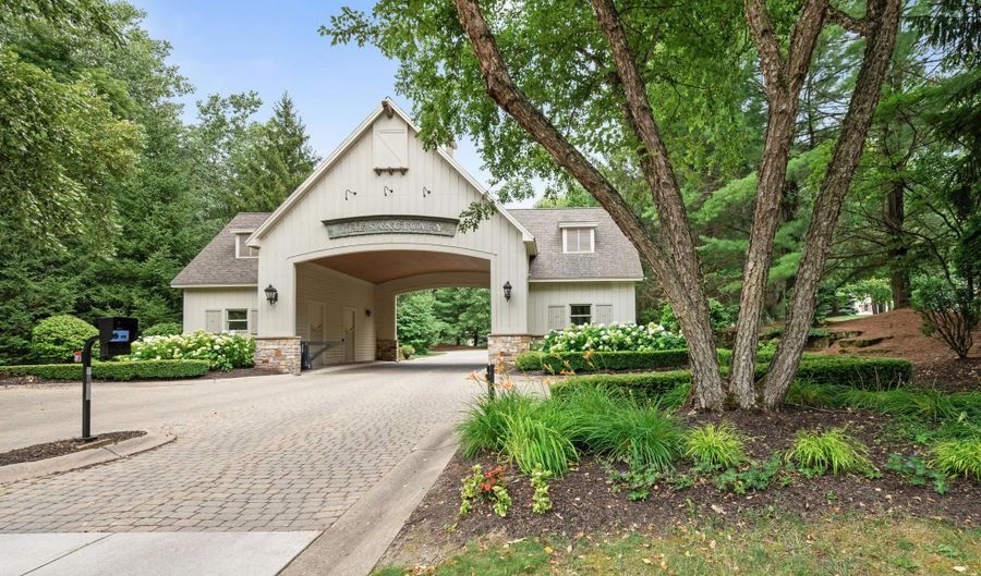 5575 Sanctuary Dr NE, Ada, MI 49301 - 3 Beds, 3 Bath