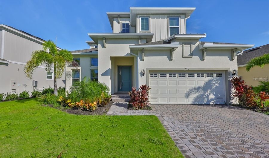 955 SIGNET Dr, Apollo Beach, FL 33572 - 4 Beds, 4 Bath