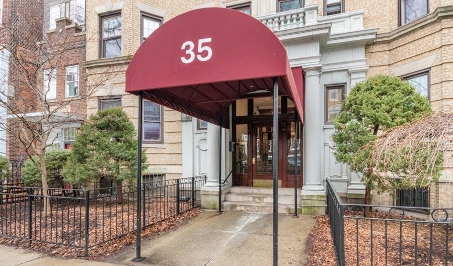 35 Queensberry 22, Boston, MA 02215 - 0 Beds, 1 Bath