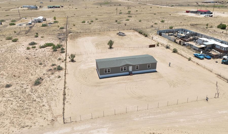 34 Hinson Rd, Belen, NM 87002 - 4 Beds, 2 Bath