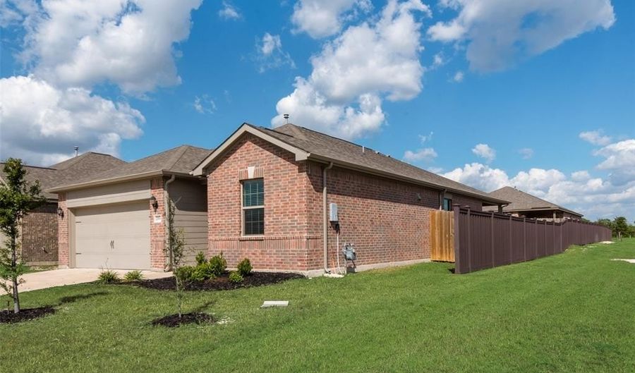 2004 Penaflor Dr, Anna, TX 75409 - 3 Beds, 2 Bath