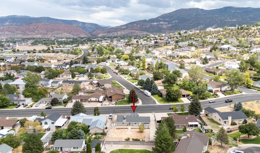 79 N Cove Dr, Cedar City, UT 84720 - 3 Beds, 2 Bath