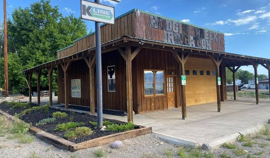 200 N Hwy 93, Challis, ID 83226 - 0 Beds, 0 Bath