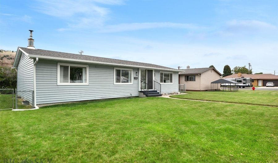 2102 Lincoln, Anaconda, MT 59711 - 4 Beds, 3 Bath